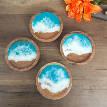 Set of four turquoise ocean drinks coasters